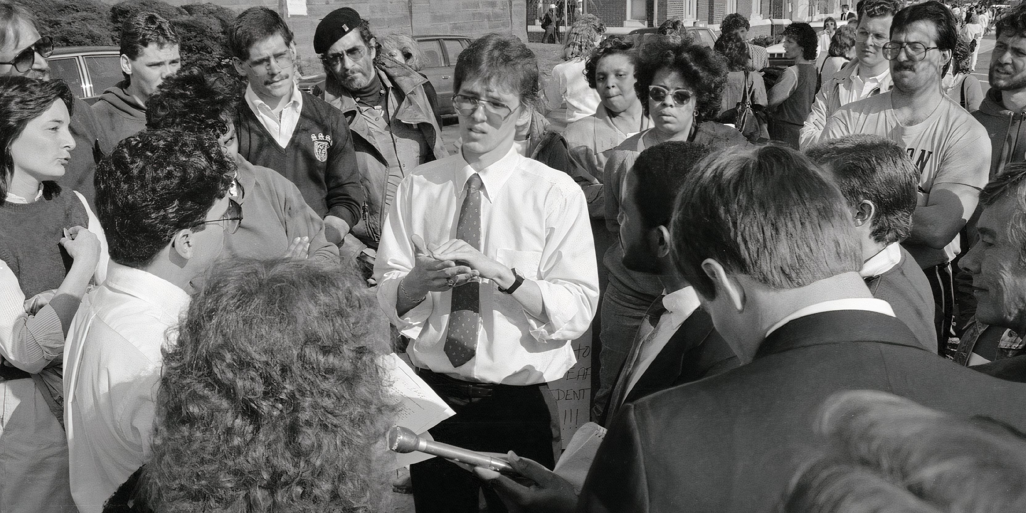 Still of Jerry Covell in Deaf President Now