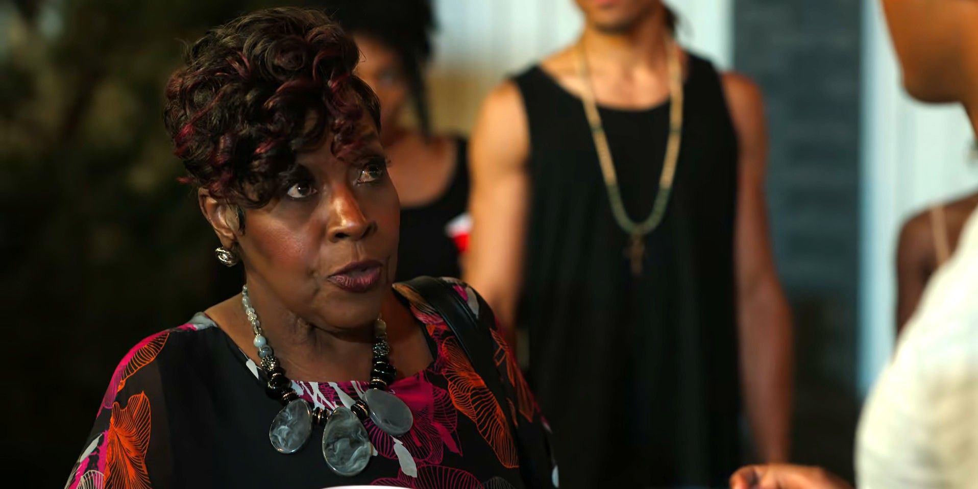Cleo Dunkerson (Jo Marie Payton) in She the People