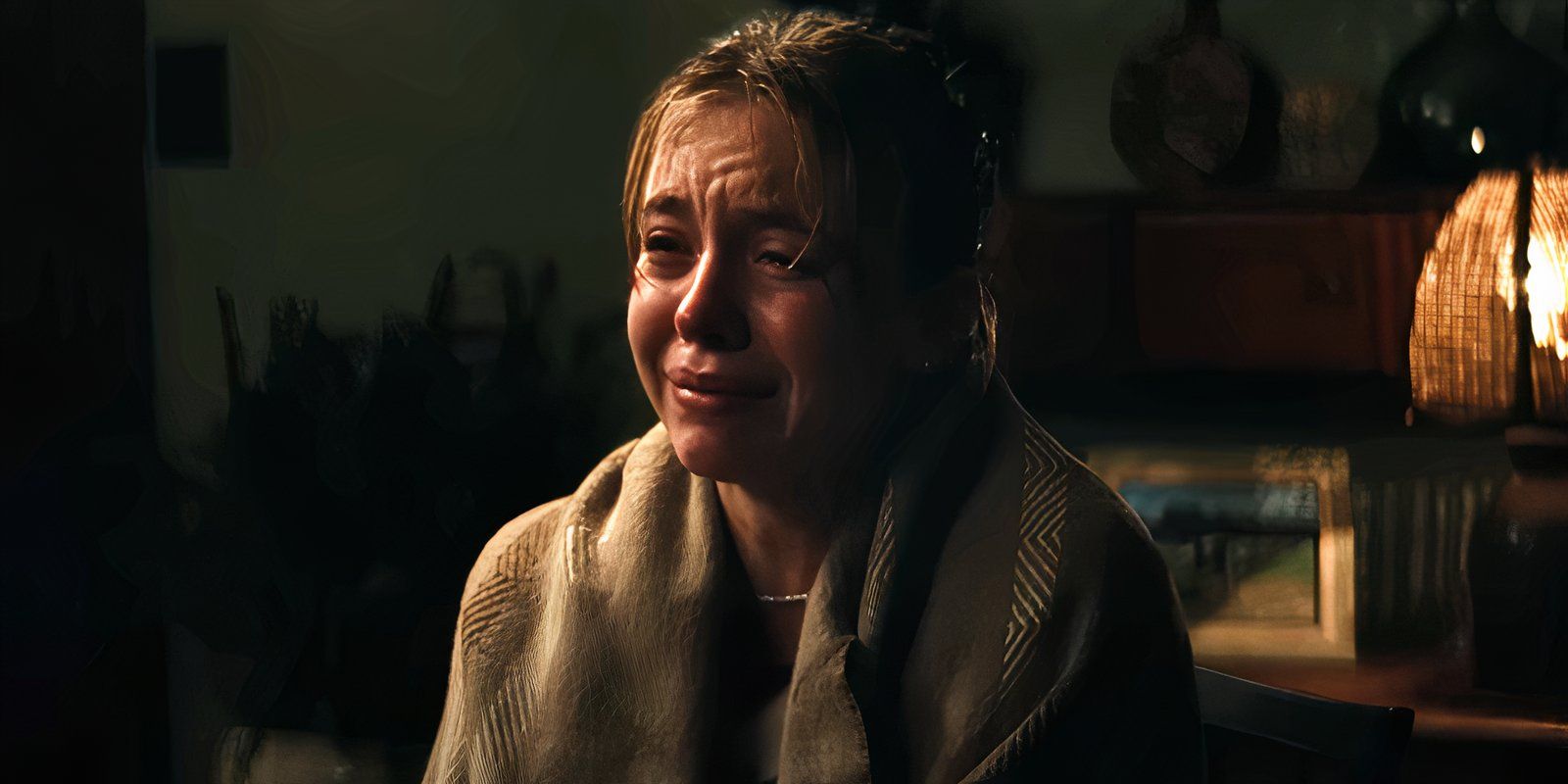 Sydney Sweeney is crying while talking to her mom in Echo Valley