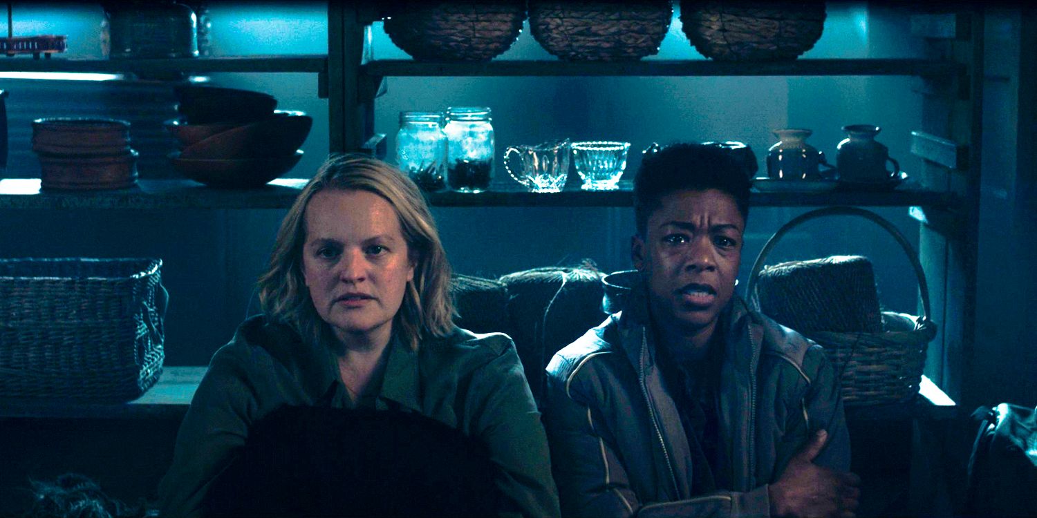 June (Elisabeth Moss) and Moira (Samira Wiley) in The Handmaid's Tale Season 6 Ep 7