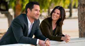 Maggie smiles at Mickey in The Lincoln Lawyer