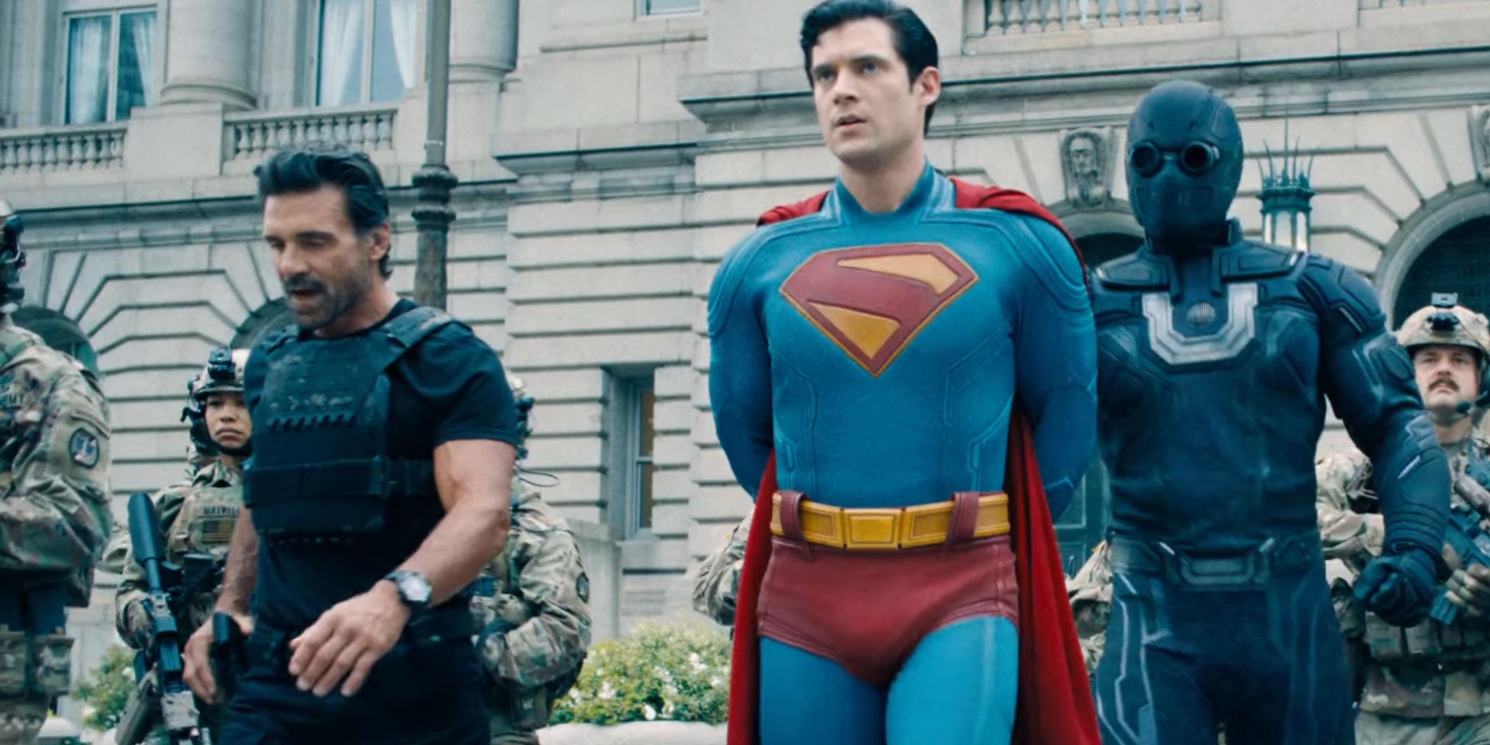 Ultraman Bringing in Superman