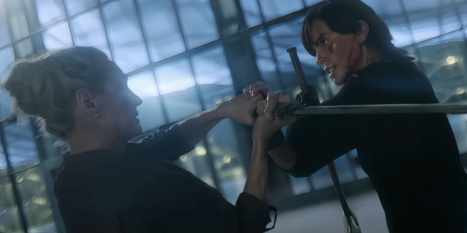 Uma Thurman and Charlize Theron swordfighting in The Old Guard 2