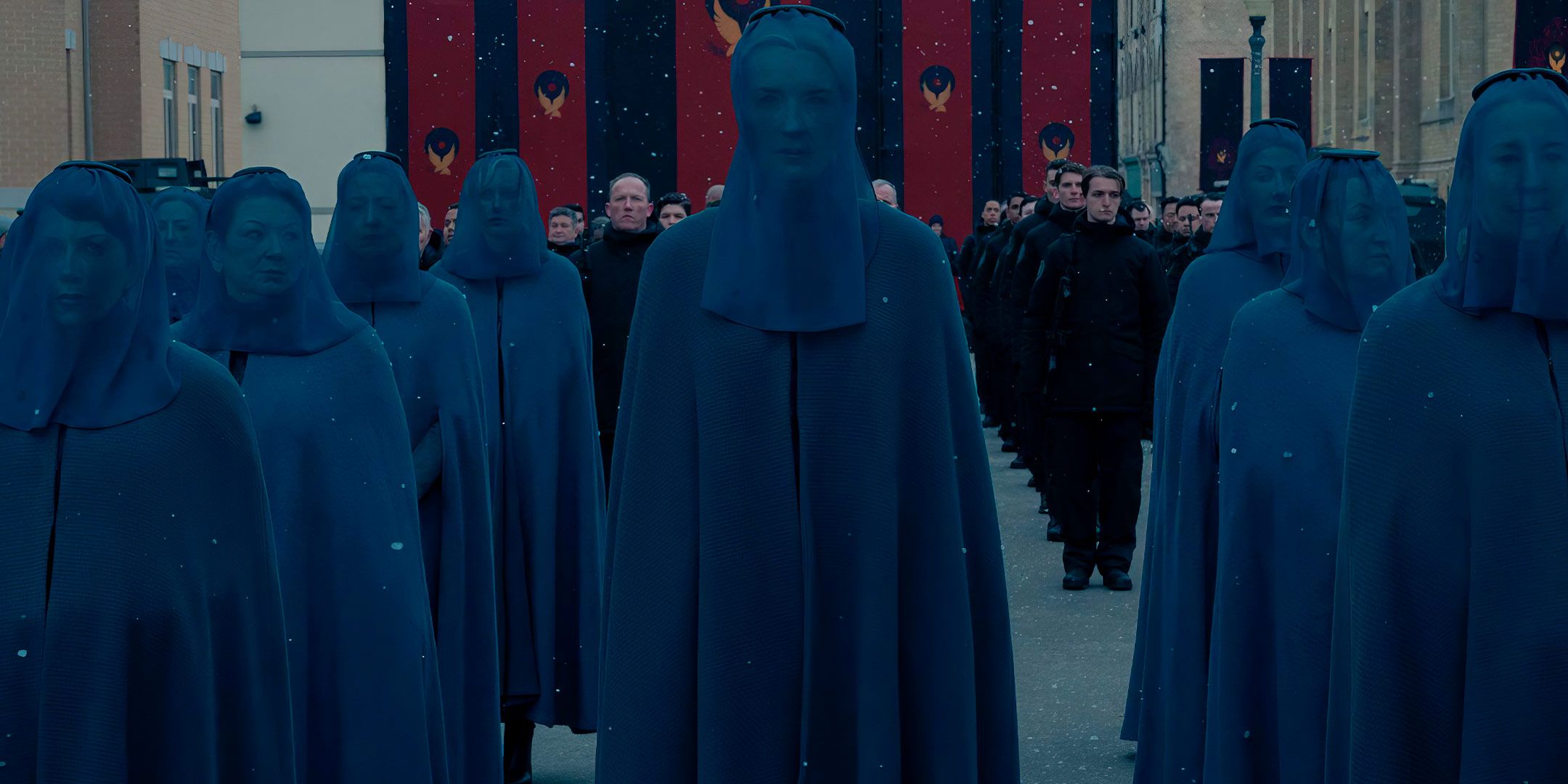 Why-The-Gilead-Wives-Don&rsquo;t-Want-New-Bethlehem-In-The-Handmaid&rsquo;s-Tale-