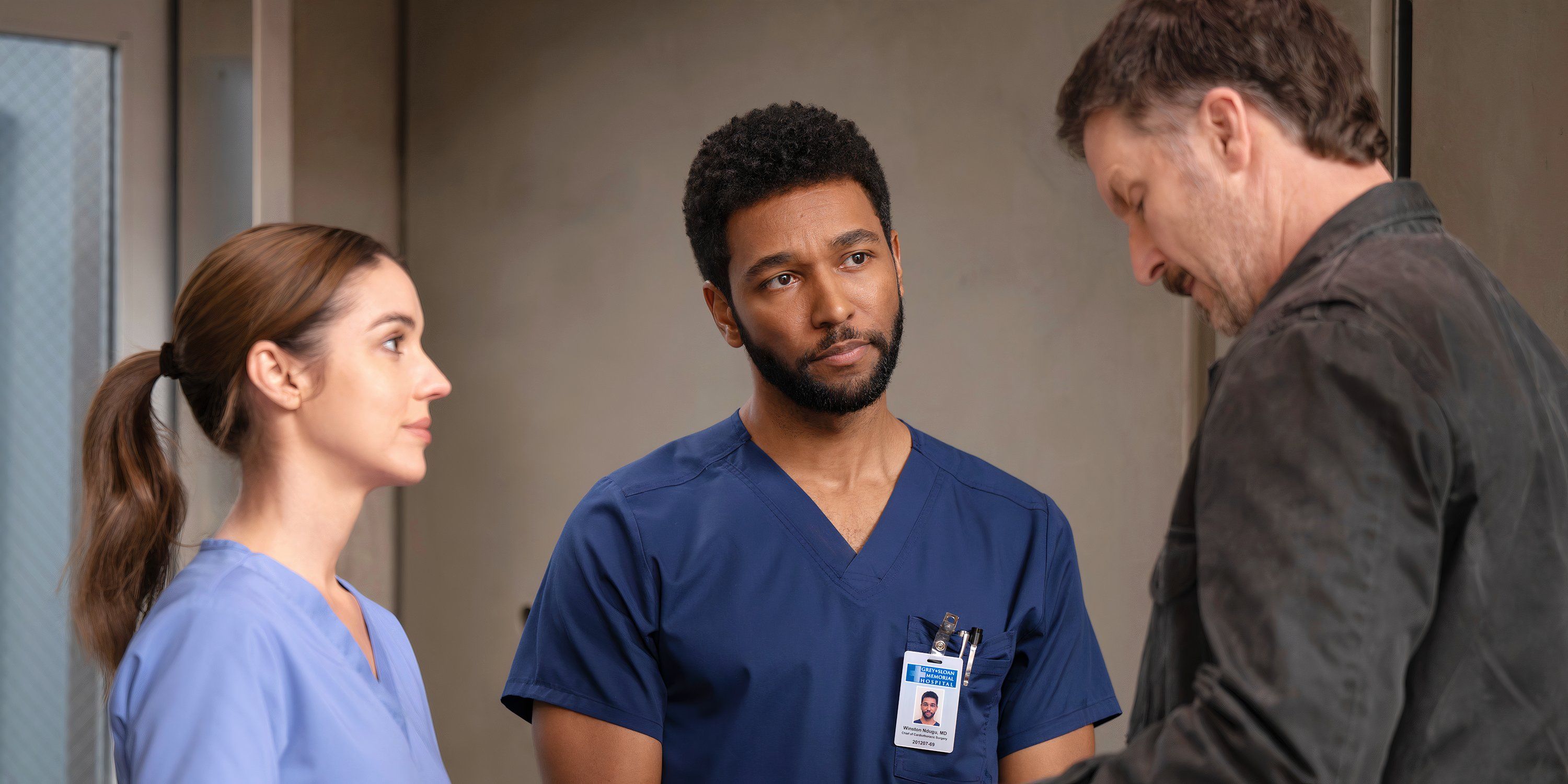 Winston and Jules talking with a patient's father in Grey's Anatomy season 21 episode 16