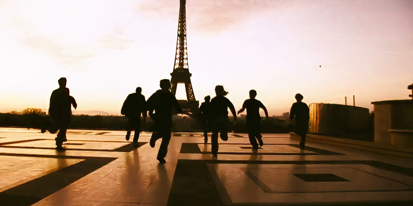 The final shot of 28 Weeks Later (running toward the Eiffel Tower)