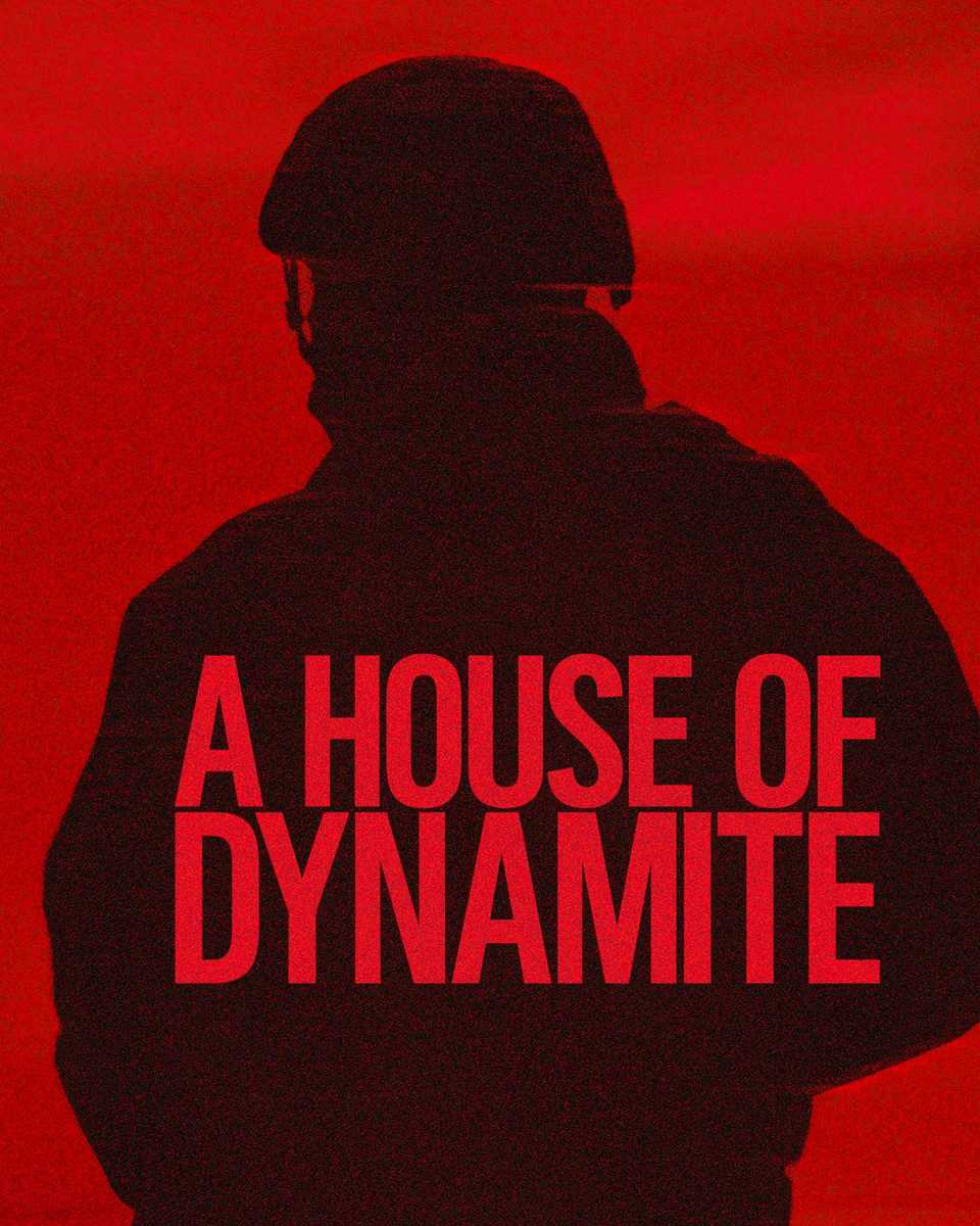 A House of Dynamite Poster