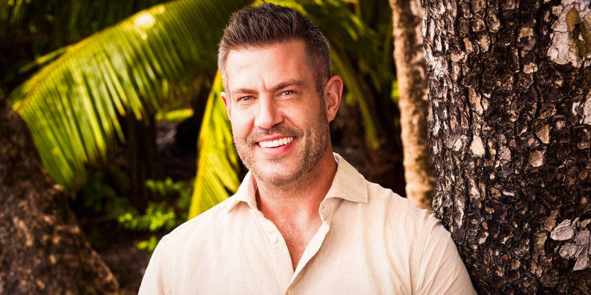 Bachelor In Paradise Host Jesse Palmer Makes Bold Prediction About Potential Season 10 Marriages