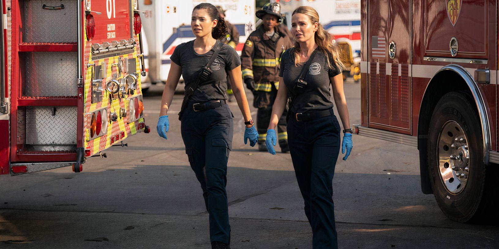 Hanako Greensmith as Violet Mikami and Jocelyn Hudon as Lizzie Novak in Chicago Fire