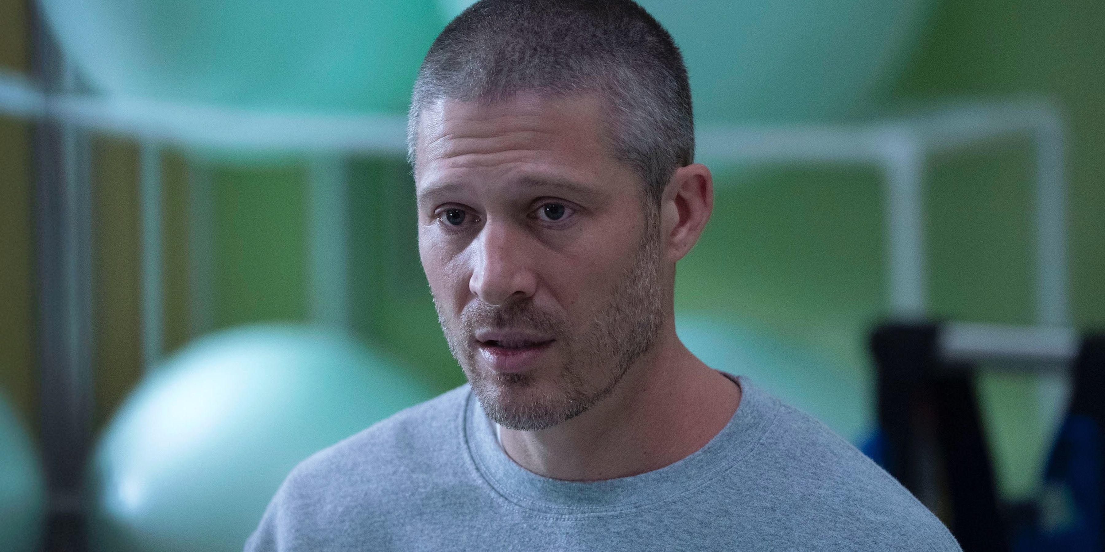 Zach Gilford sebagai Elias Voit di Criminal Minds: Evolution Season 3, Episode 6.