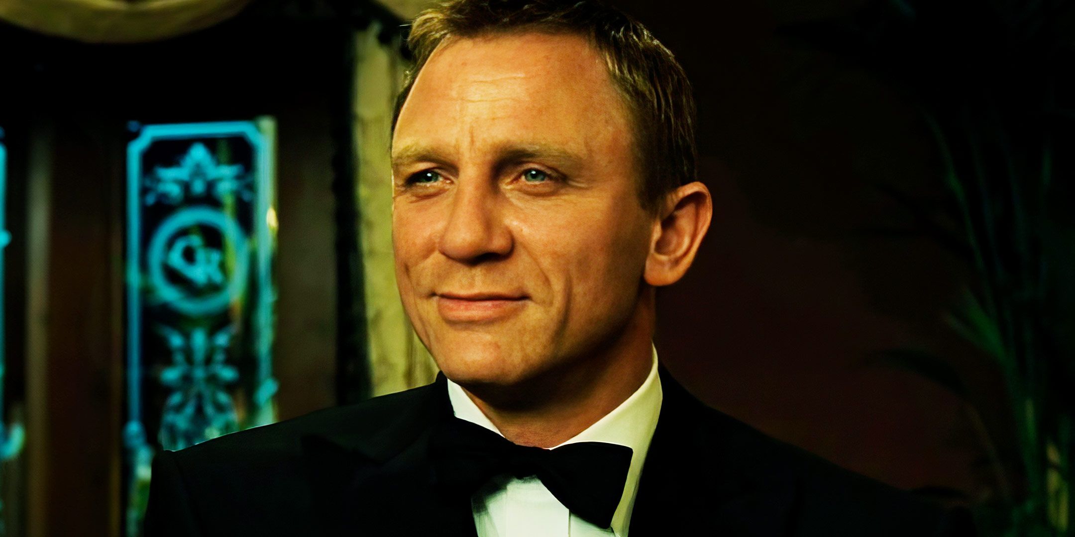 Daniel Craig as James Bond wearing a tux in Casino Royale
