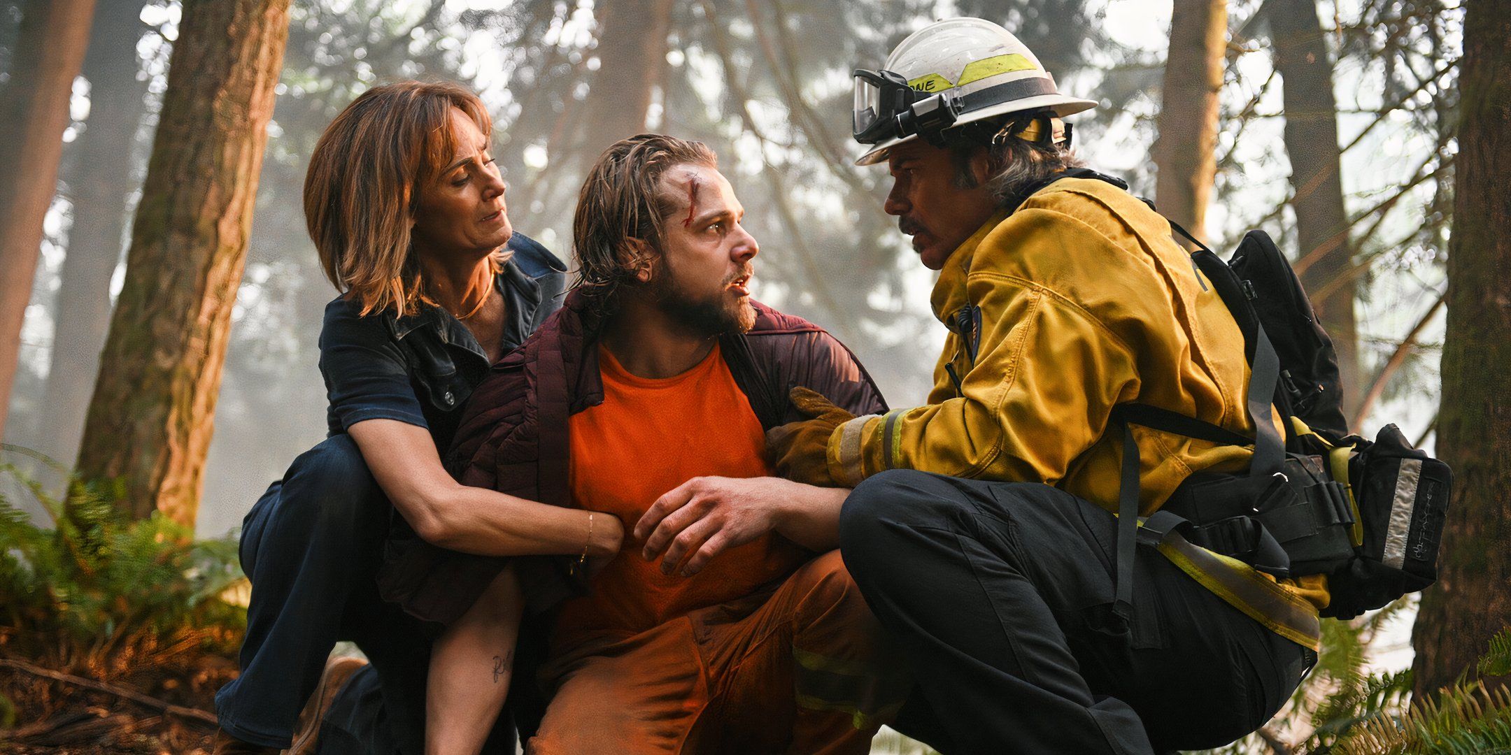 Diane Farr as Sharon Leone, Max Thieriot as Bode Leone and Billy Burke as Vince Leone in Fire Country