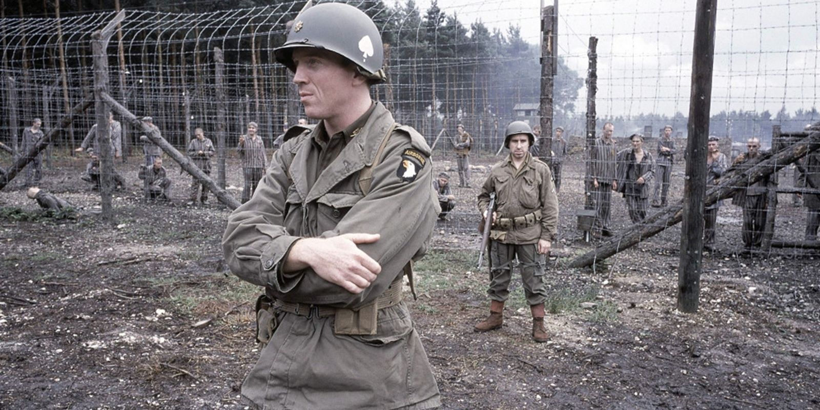 Easy Company al campo di concentramento in "Band of Brothers" episodio 9