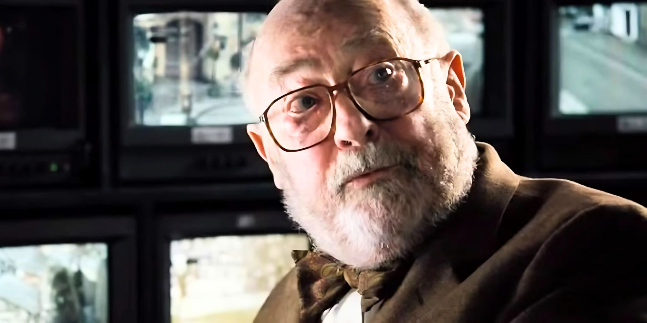 Edward Woodward in H๏τ Fuzz
