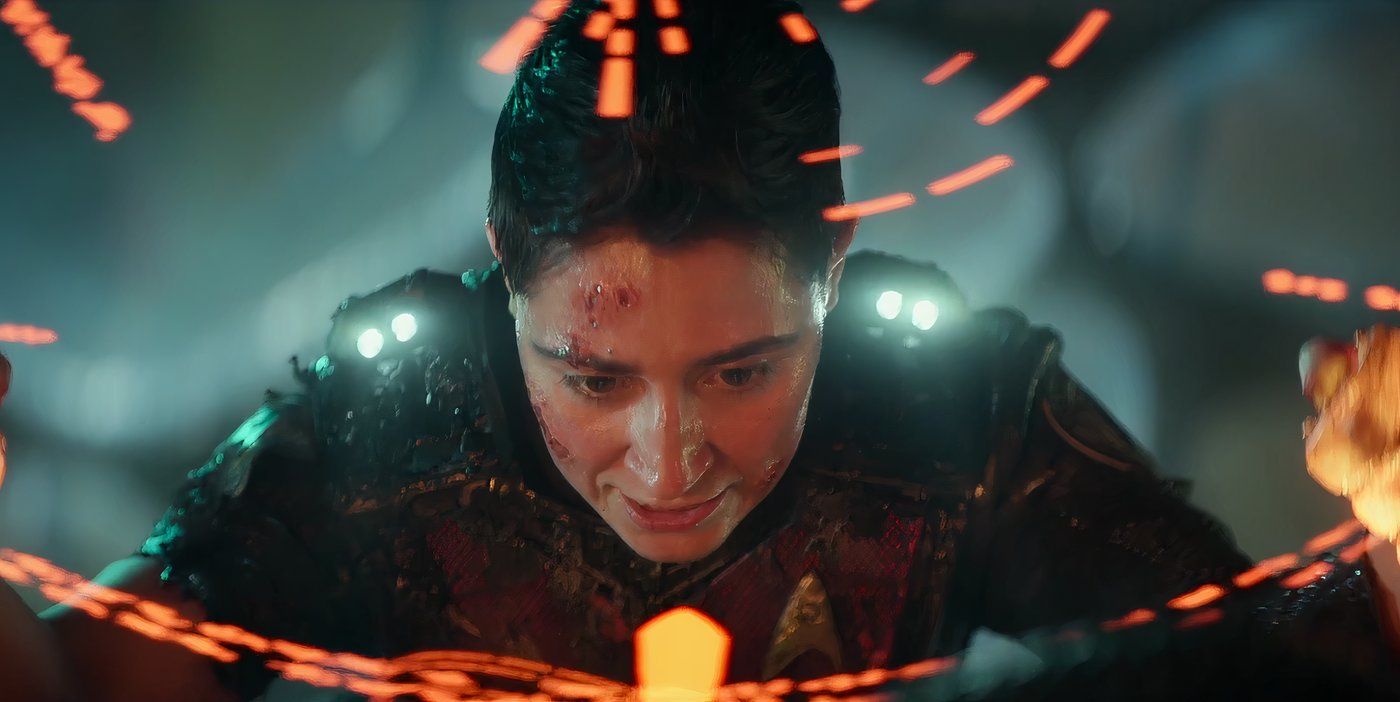 Erica Ortegas injured flying the ship in Star Trek: Strange New Worlds