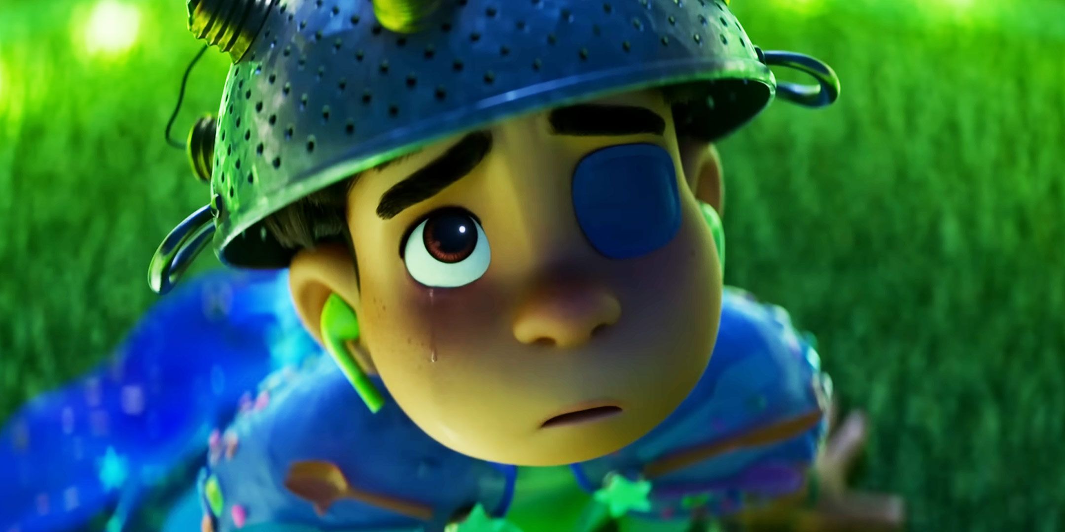 Elio begins to cry while looking at the sky