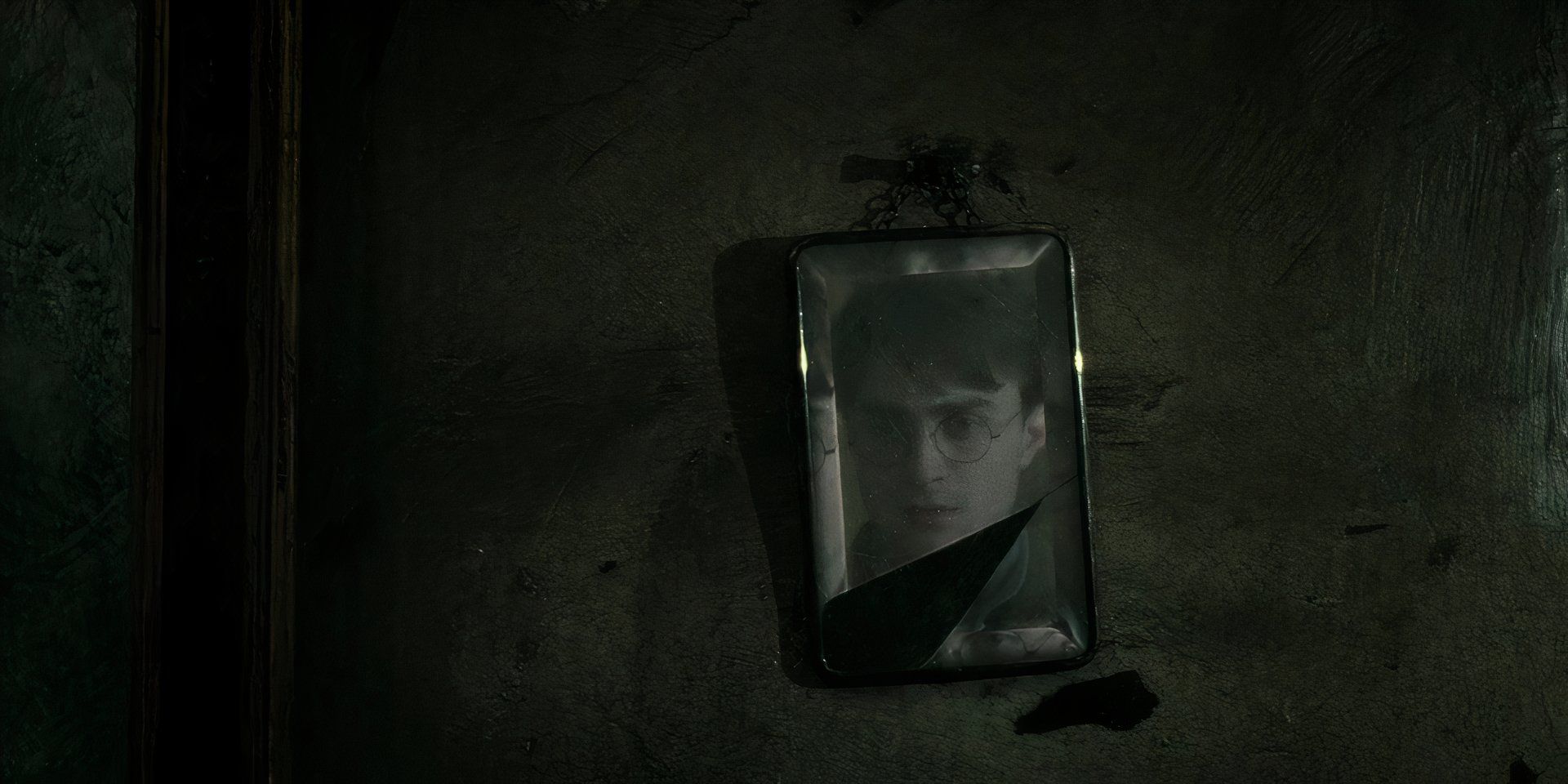 The two-way mirror in Harry Potter