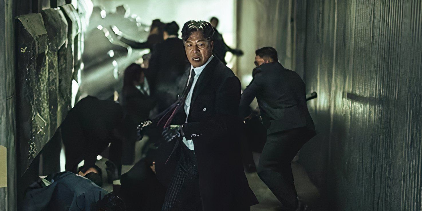 Huh Joon-ho in a crowd in Mercy for None
