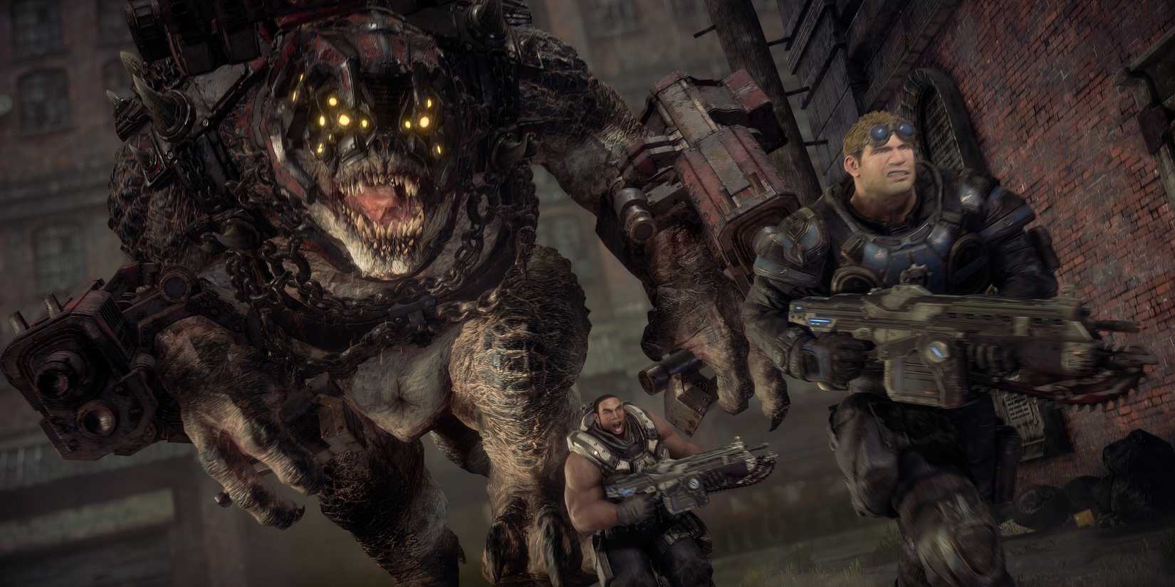 Baird and Dom running away from a giant Locust in Gears of War Reloaded.