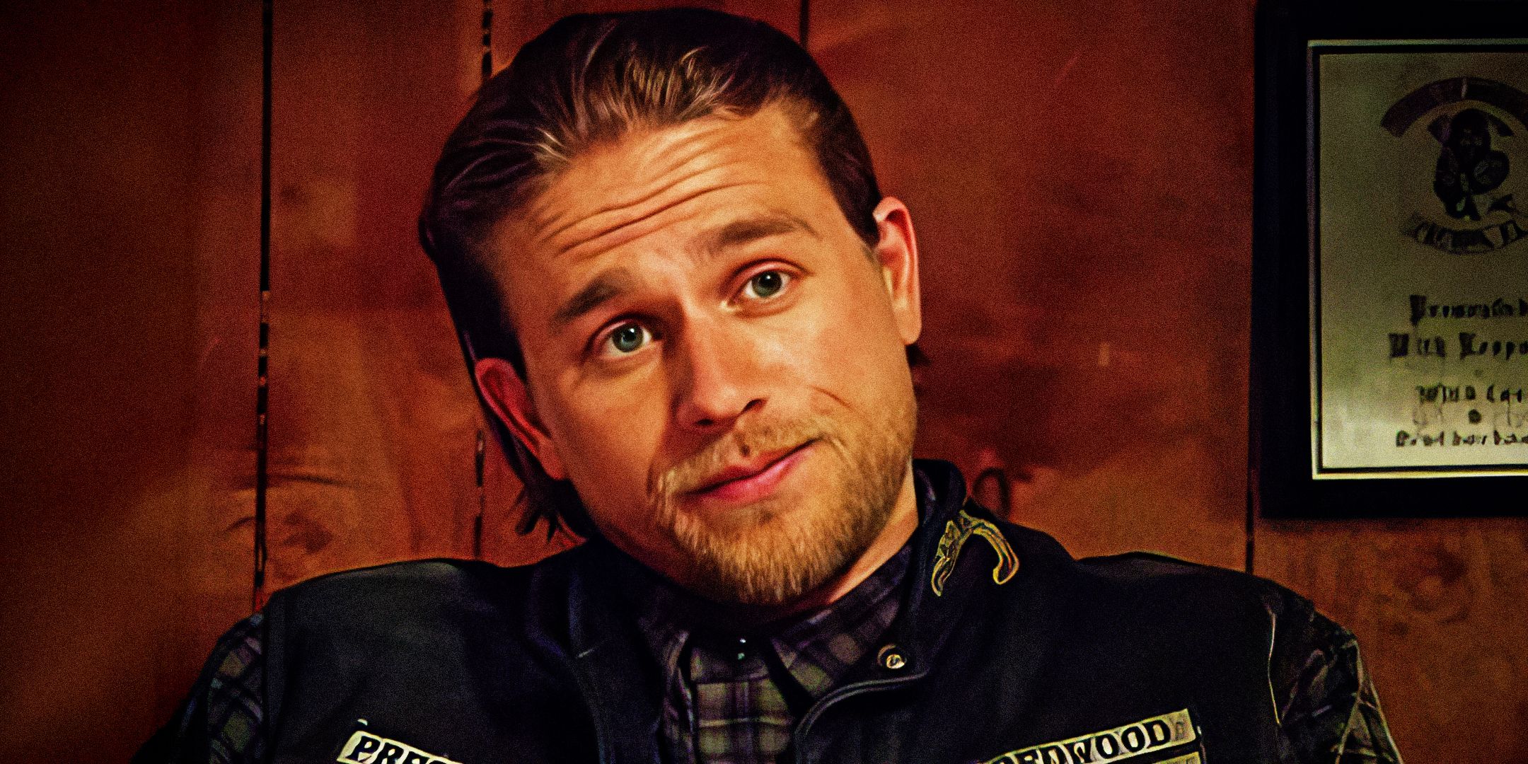 Jax Raising His Eyebrows In Sons Of Anarchy