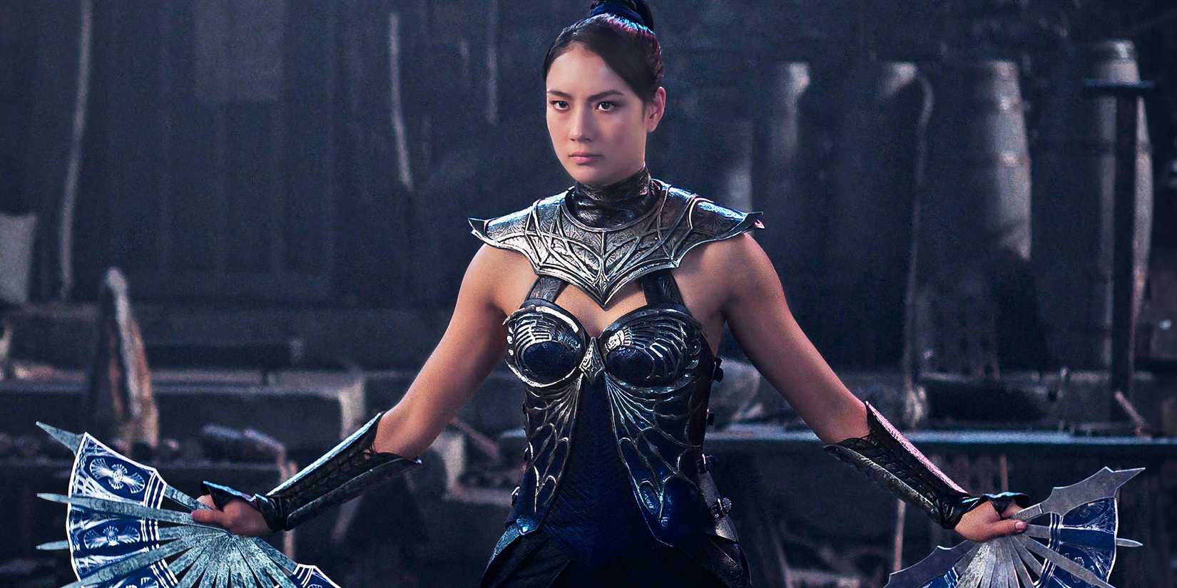 Kitana in Mortal Kombat 2.