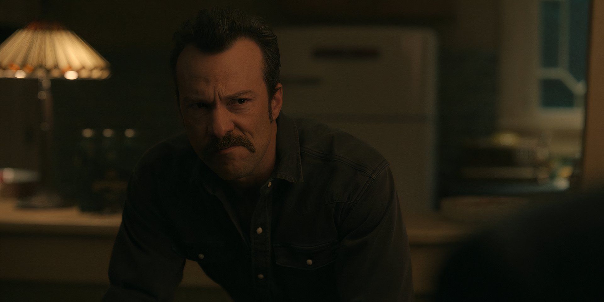 Kyle Schmid come Mike Franks in NCIS: Origins
