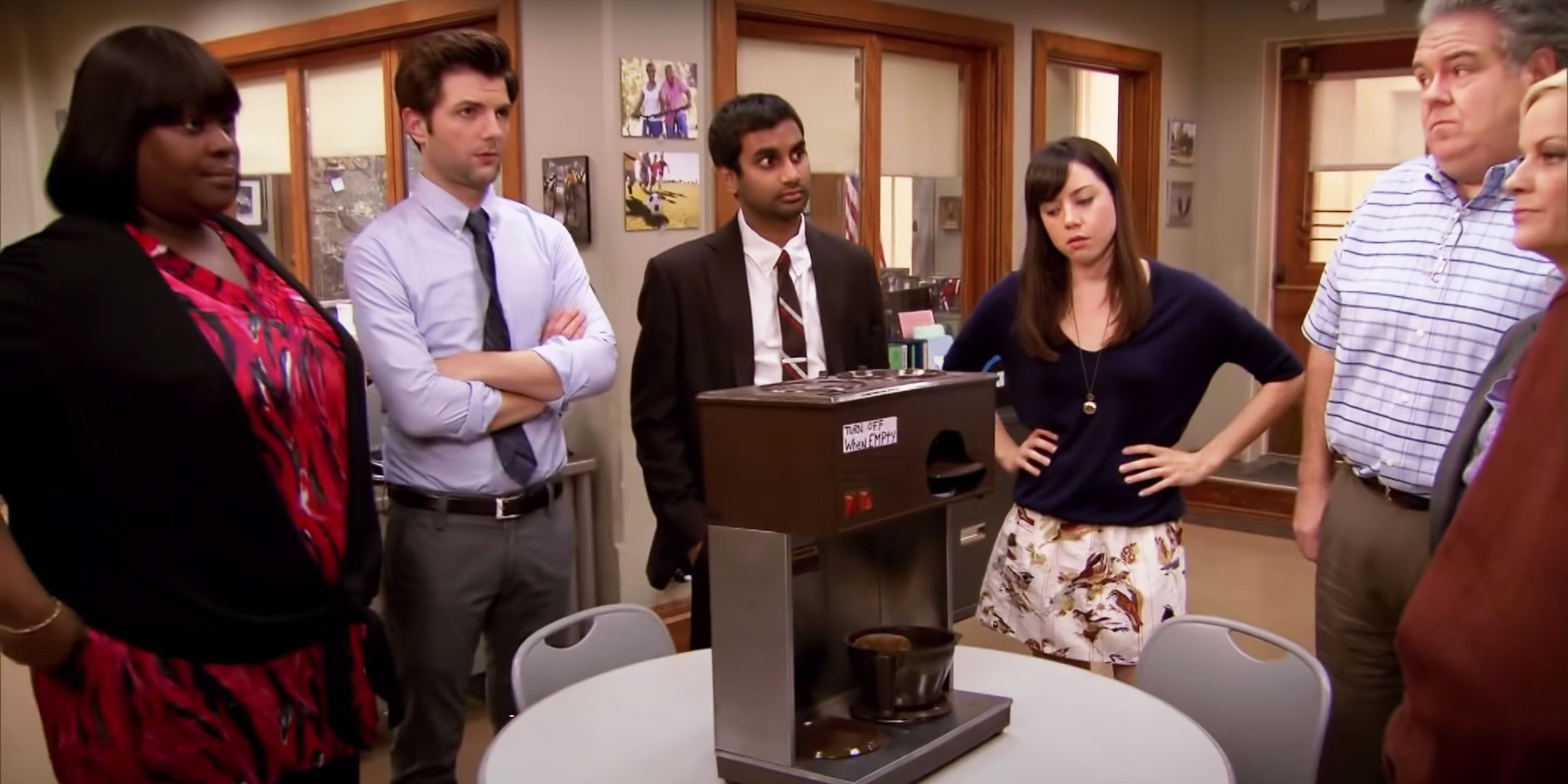 Parks and Recreation The Fight cold open coffee machine