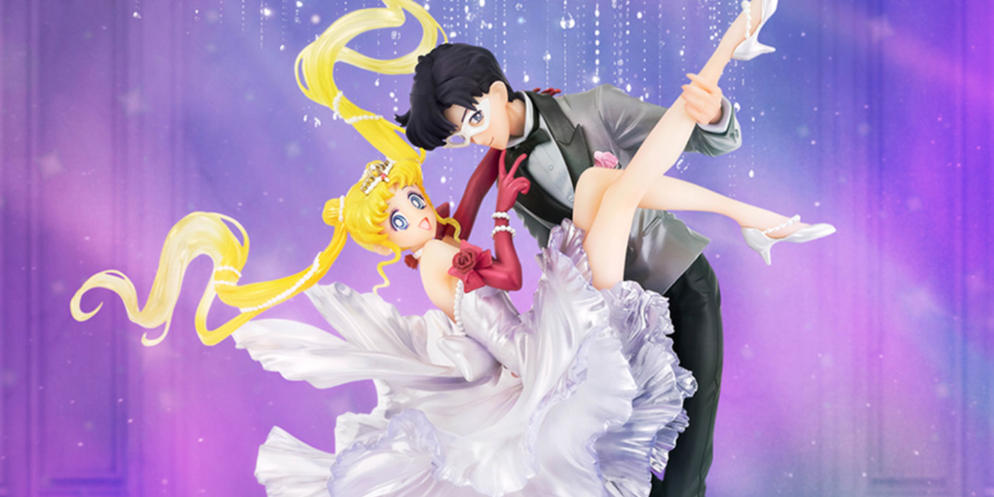 Sailor Moon and Tuxedo Mask 2025 figure