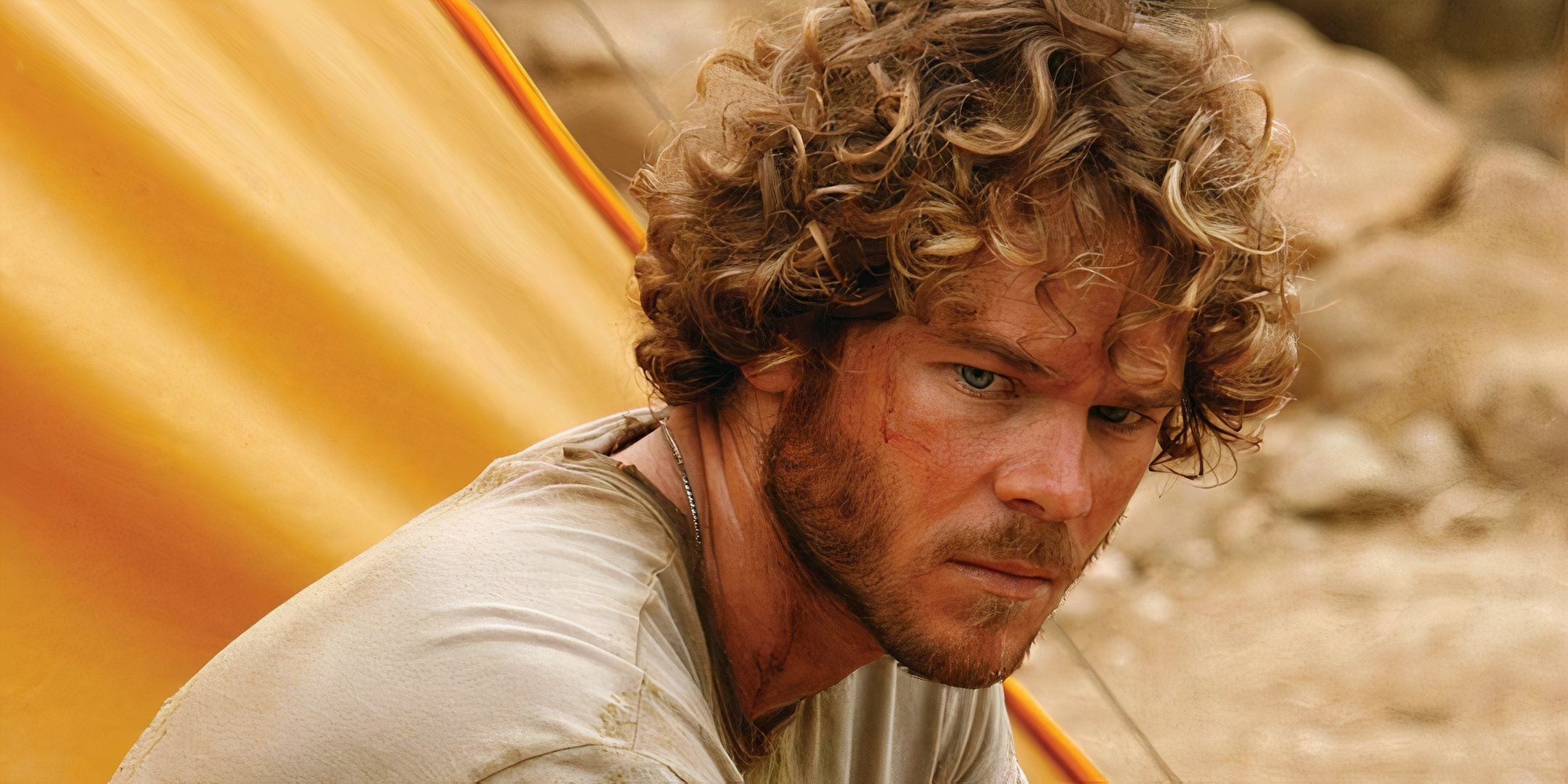 Shawn Ashmore as Eric by the tent in The Ruins