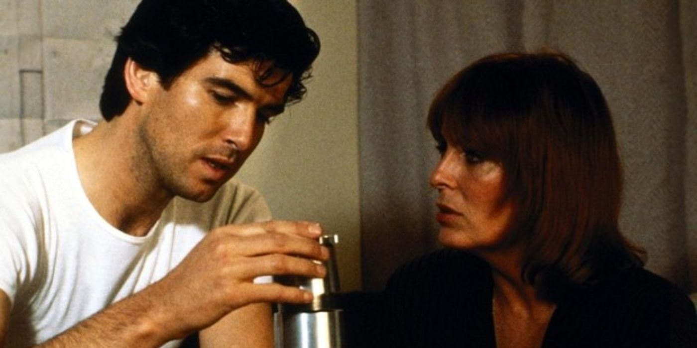 Pierce Brosnan and Joanna Cᴀssidy in The Fourth Protocol