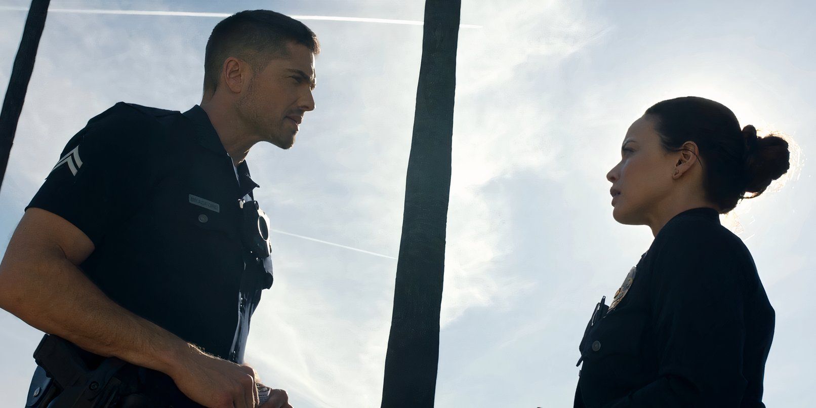 Tim Bradford and Lucy Chen in The Rookie pilot