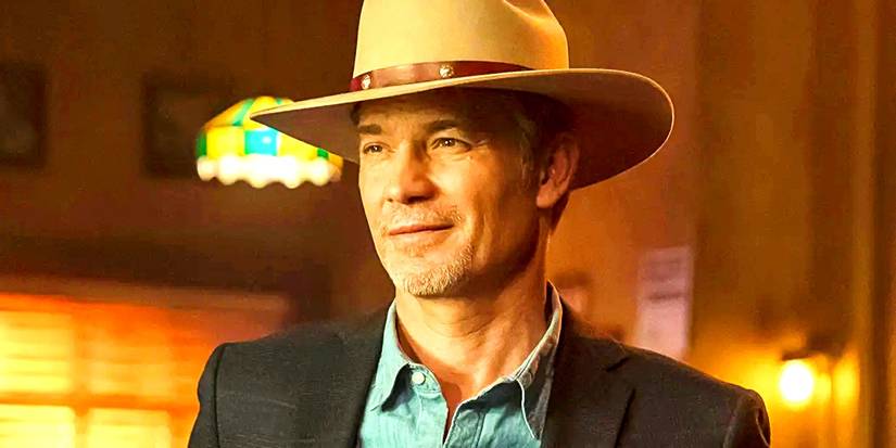 Timothy Olyphant as Raylan Givens smirking in Justified City Primeval