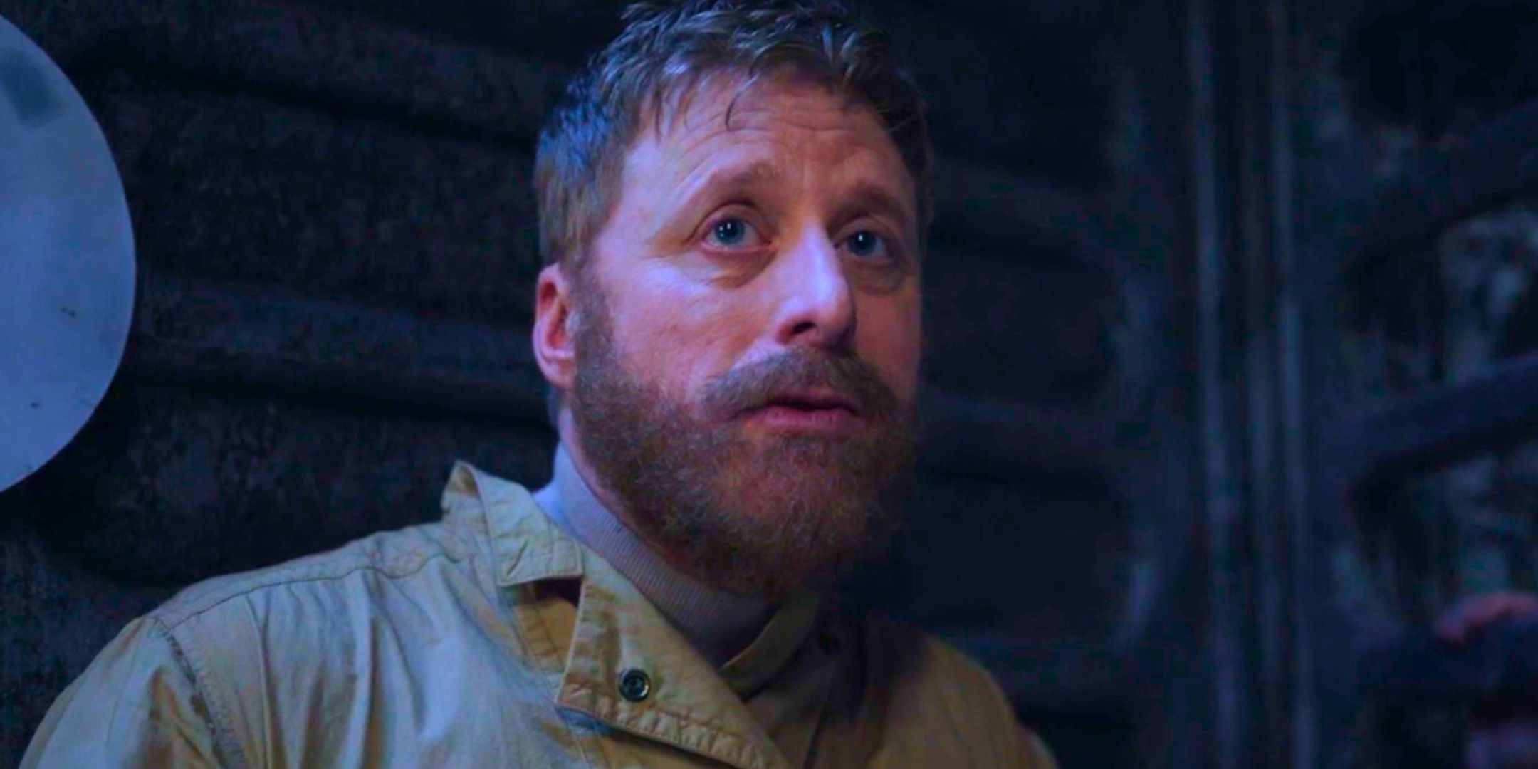 Alan Tudyk looking concerned as Harry Vanderspeigle in Resident Alien