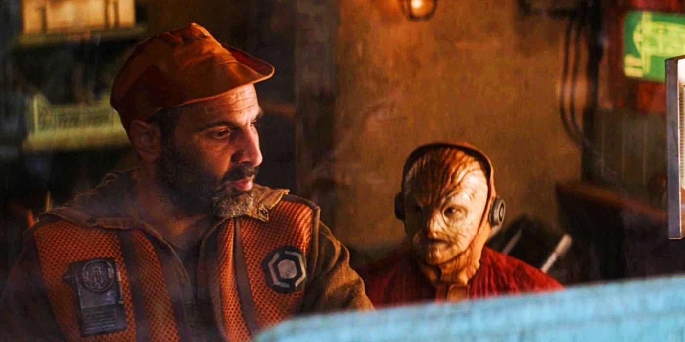 Xanwan (Zubin Varla) and a Granik in Andor season 1