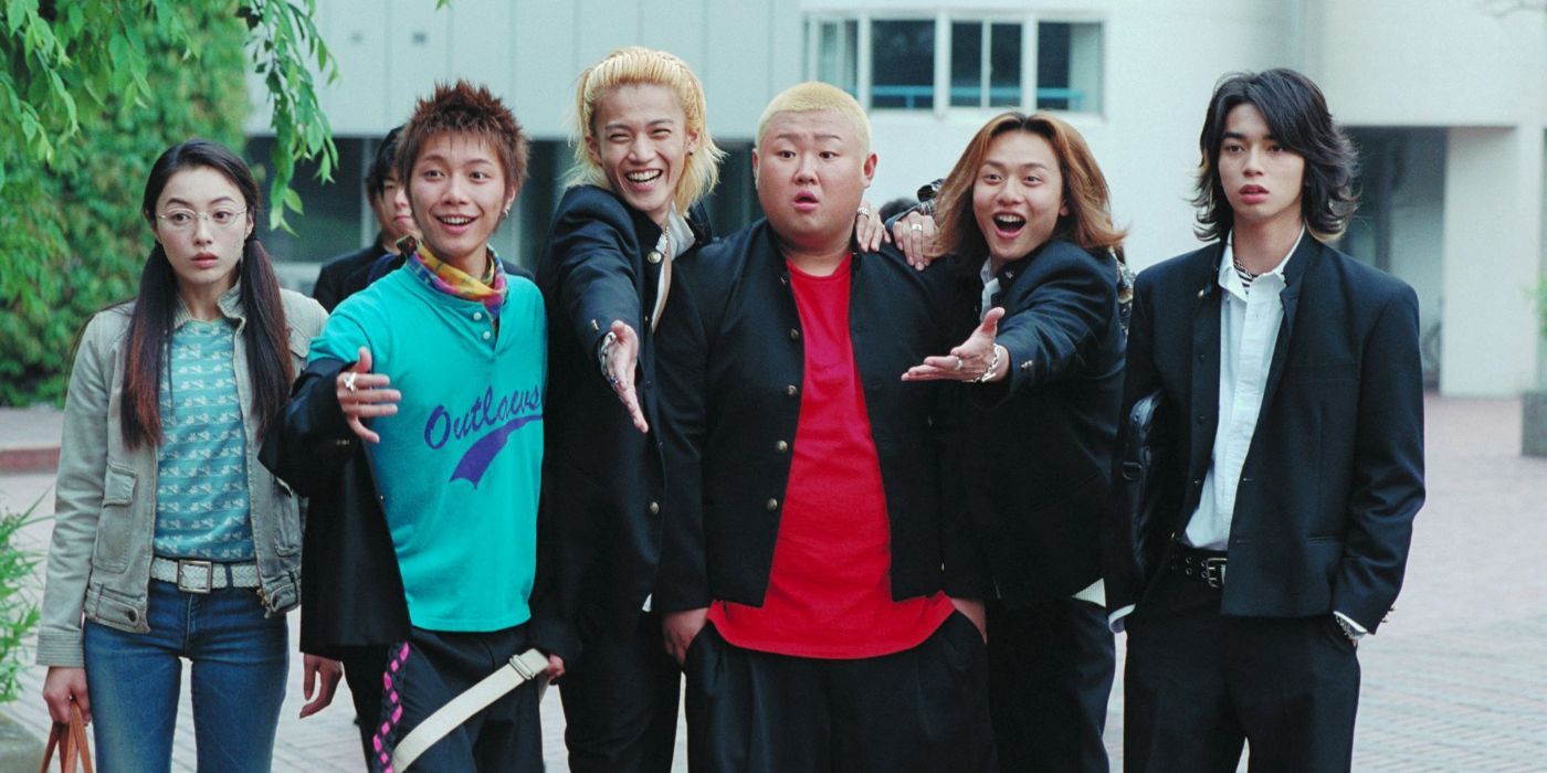 The cast of Gokusen walking