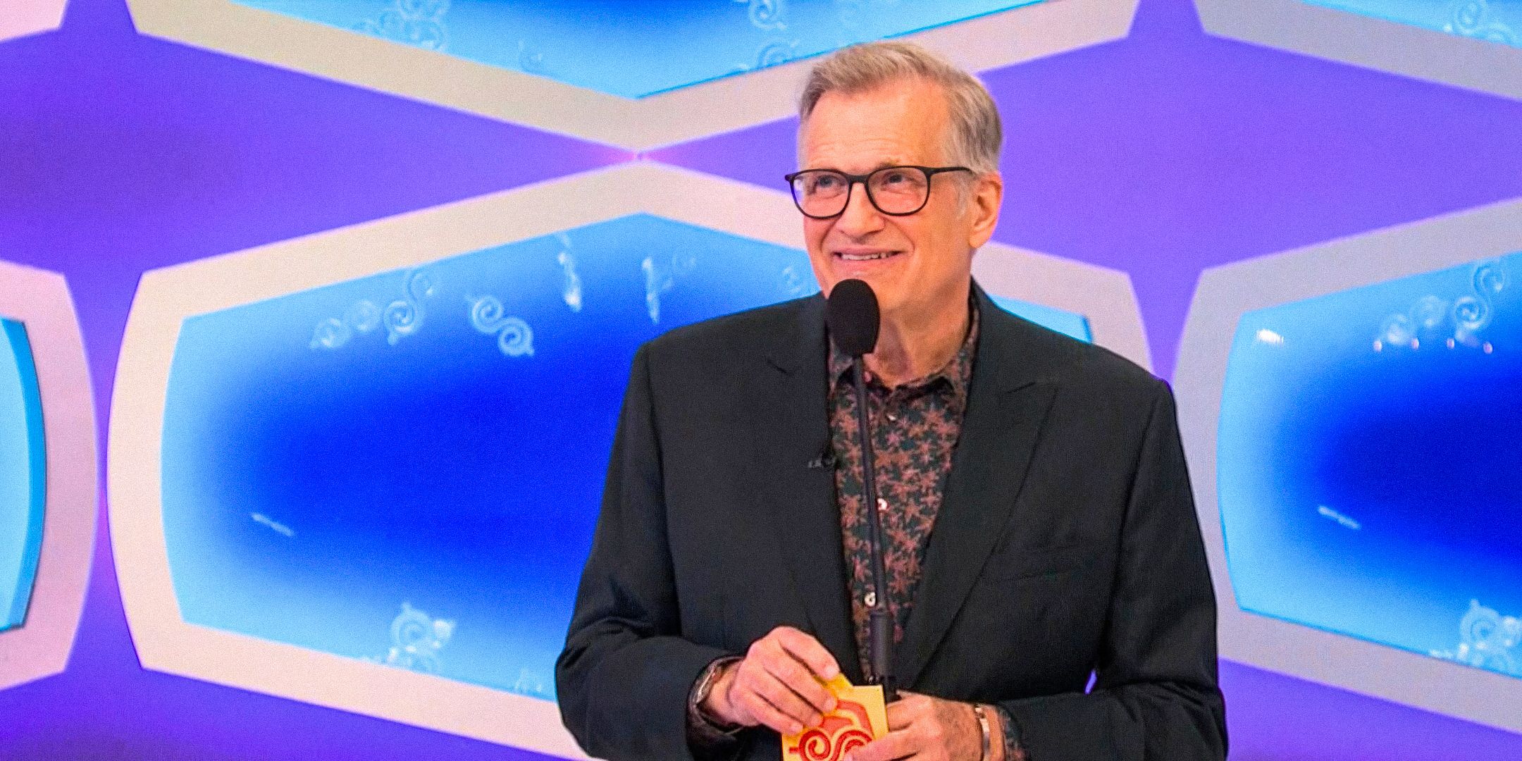 The Price Is Right host Drew Carey with an unsure expression