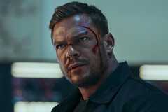 Alan Ritchson in Reacher