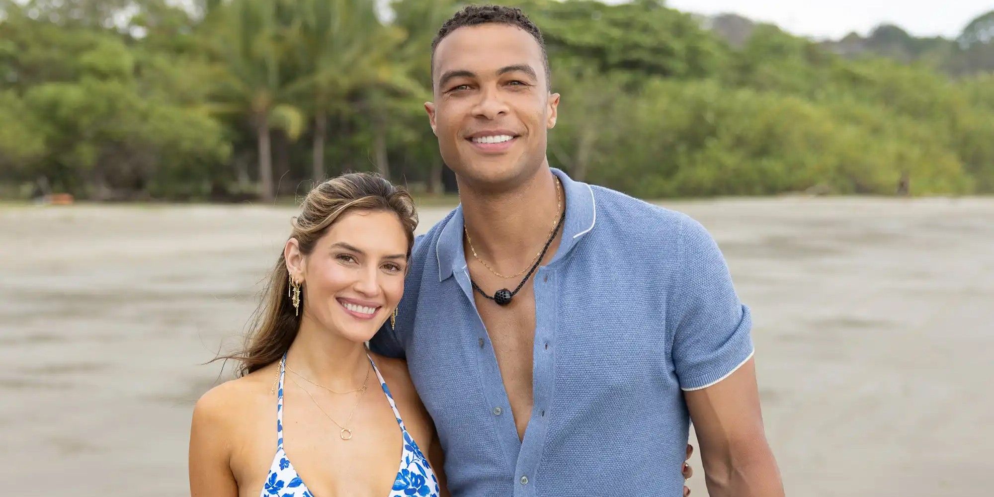 Bachelor in Paradise Season 10 Couple Kat Izzo and Dale Moss Smiling On The Beach Together