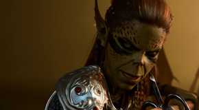 Baldur's Gate 3 Lae'zel getting ready to fight.