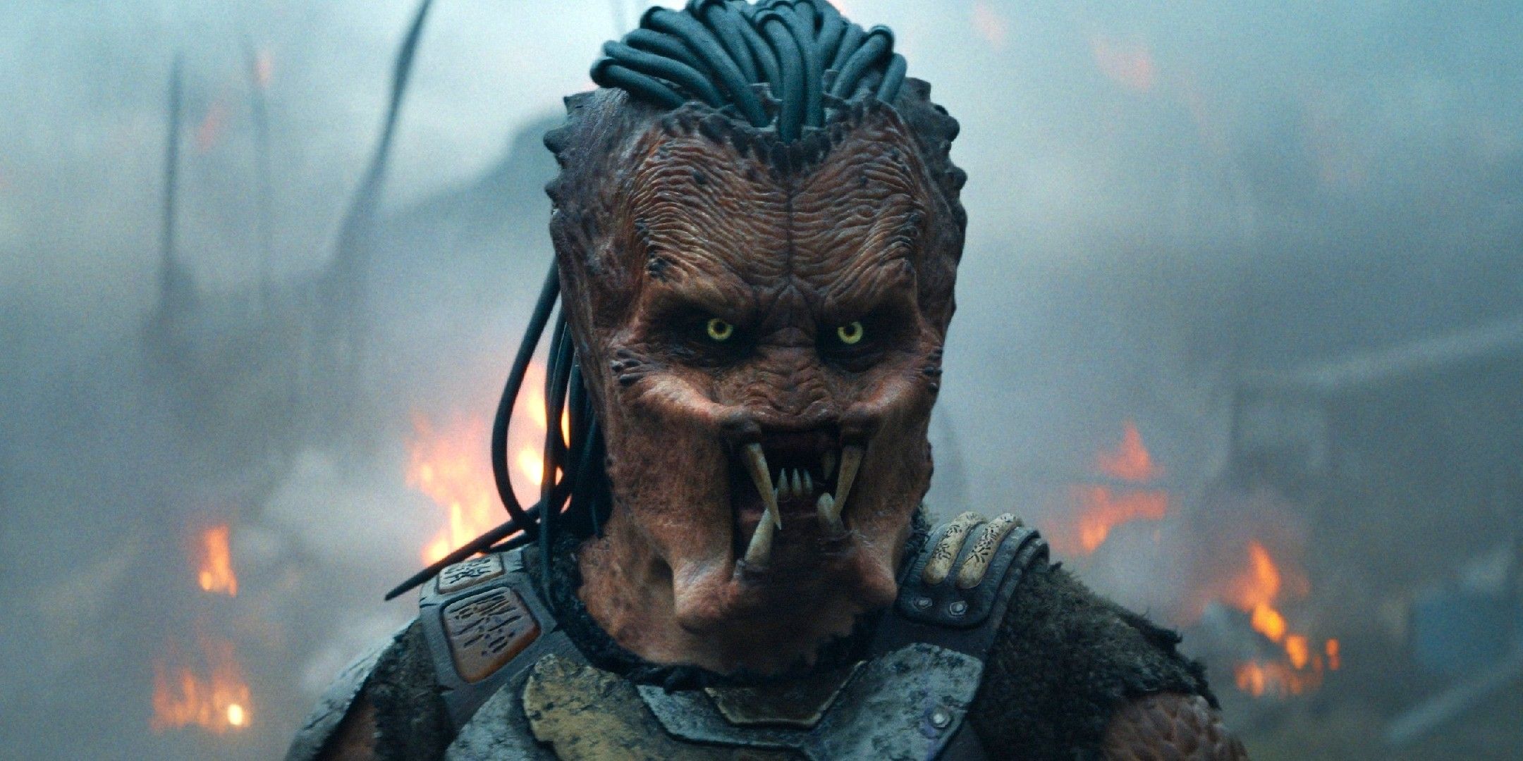 Dek in Predator: Badlands