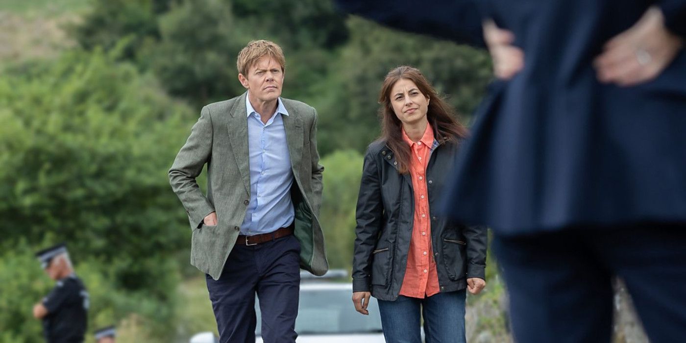 BritBox's Death In Paradise Spinoff Confirmed For Season 4 As Filming Begins In The UK