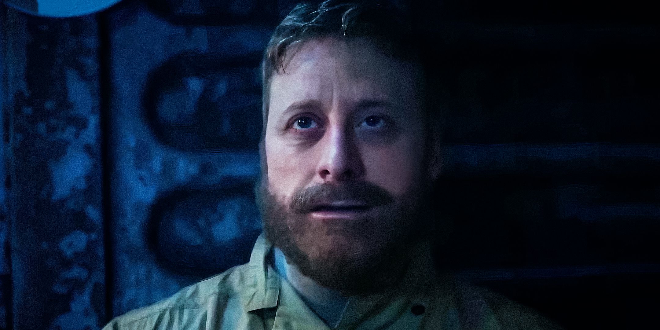 Alan Tudyk looking thoughtful as Harry Vanderspeigle in Resident Alien