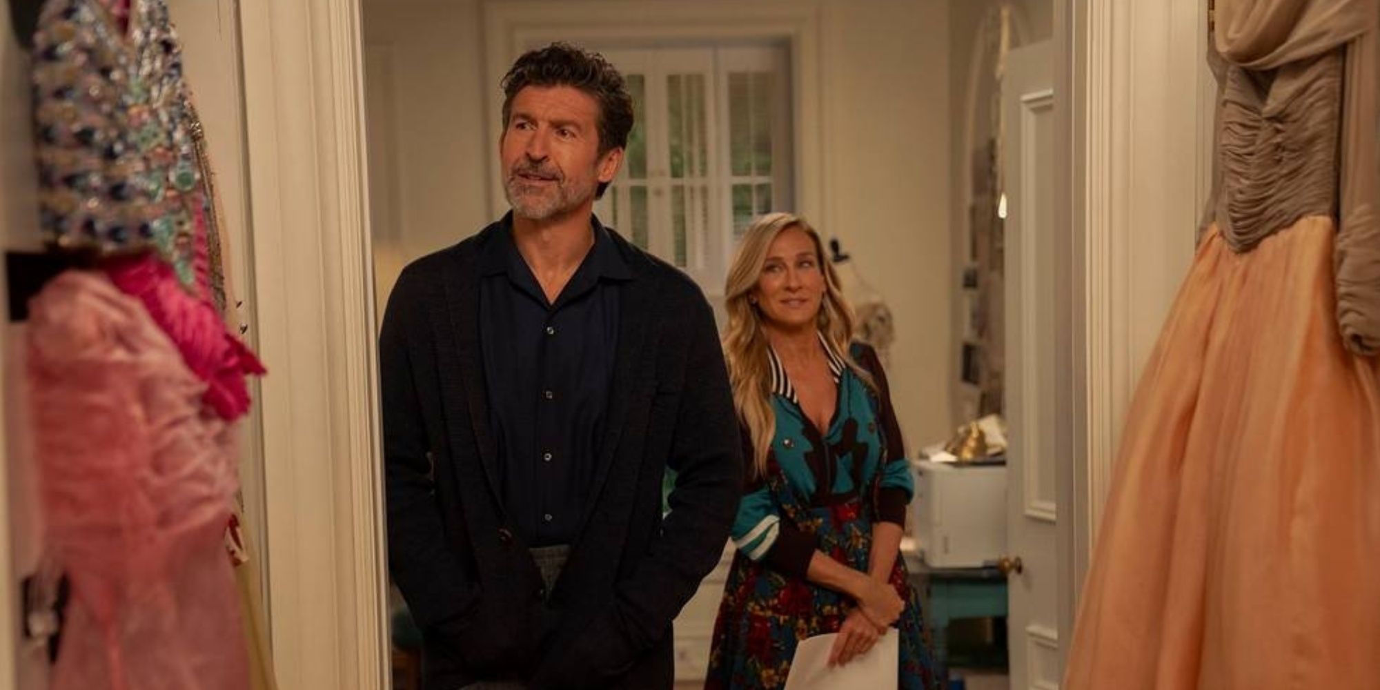 Duncan with Carrie, looking at her closet in And Just Like That season 3