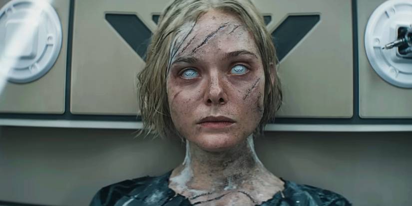 Elle Fanning as a powered-down Weyland-Yutani android in Predator Badlands