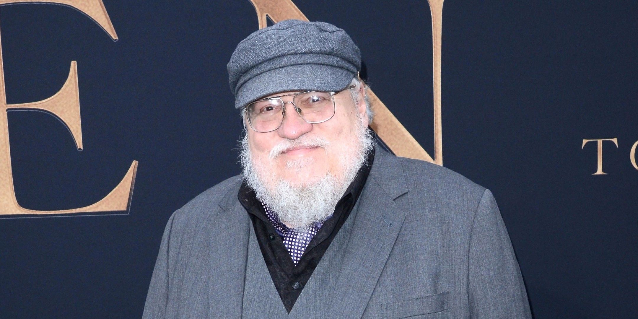 George R.R. Martin se je soočil z jeznim oboževalcem glede 'Vihrov zime', oboževalci pa so stopili v bran avtorju.