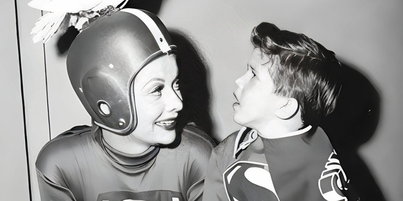 Lucy and Little Ricky in their Superman costumes in I Love Lucy