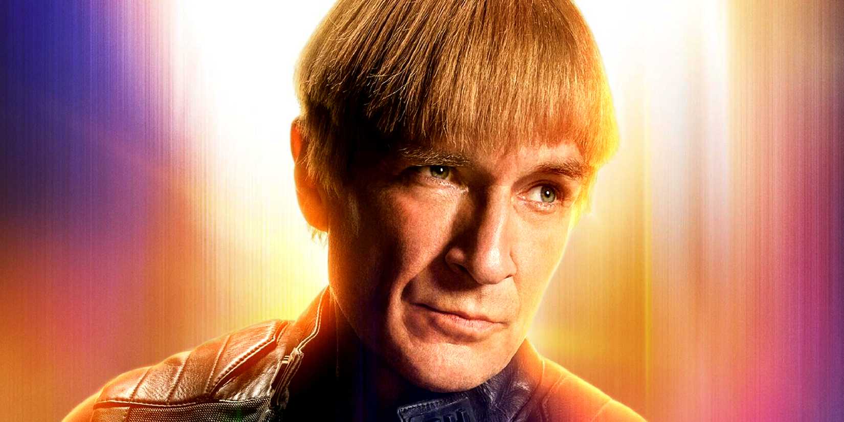 Nathan Fillion's Guy Gardner poses for his Superman poster