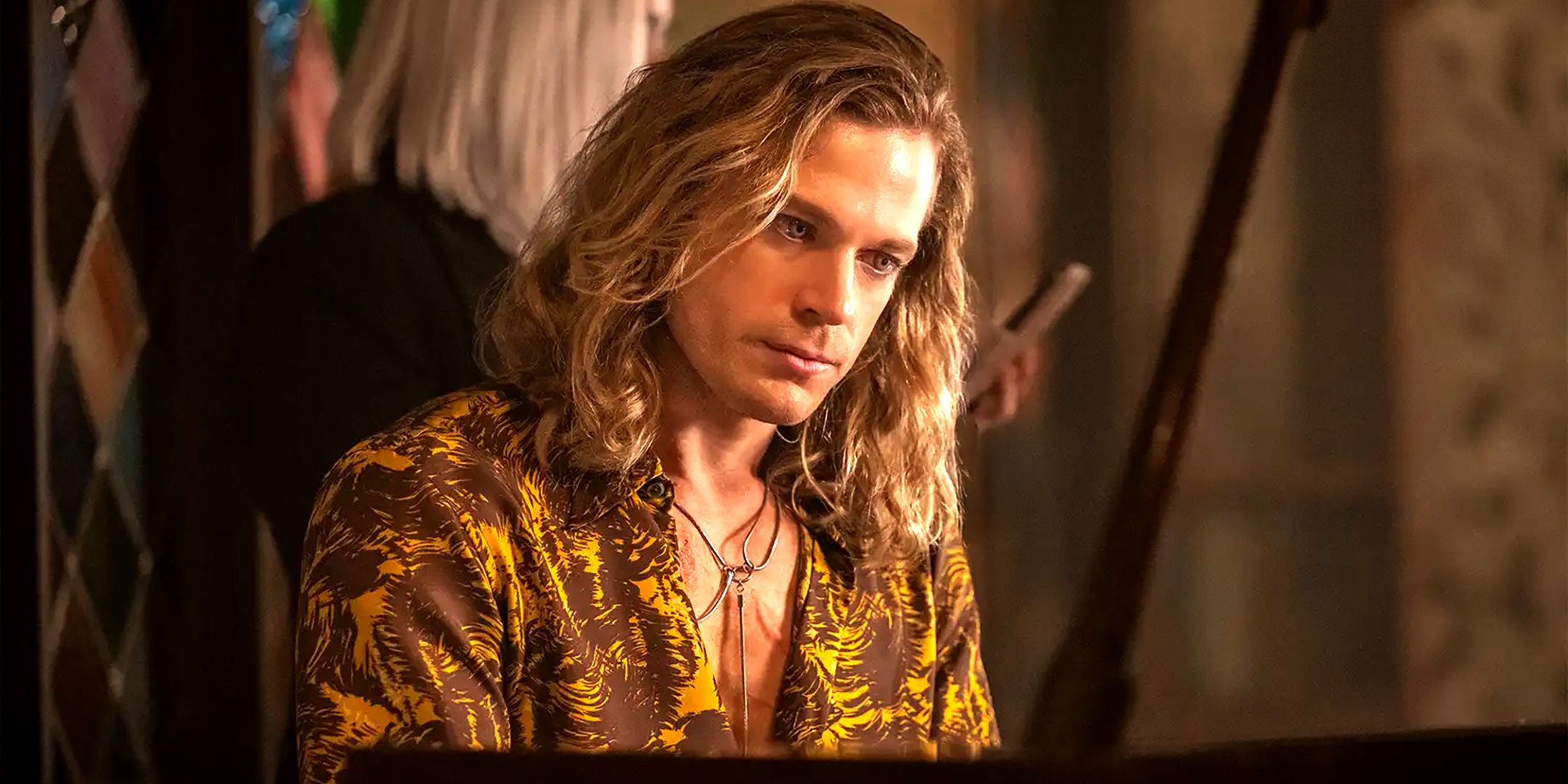 Sam Reid as The Vampire Lestat looking intensely in Interview with the Vampire season 3