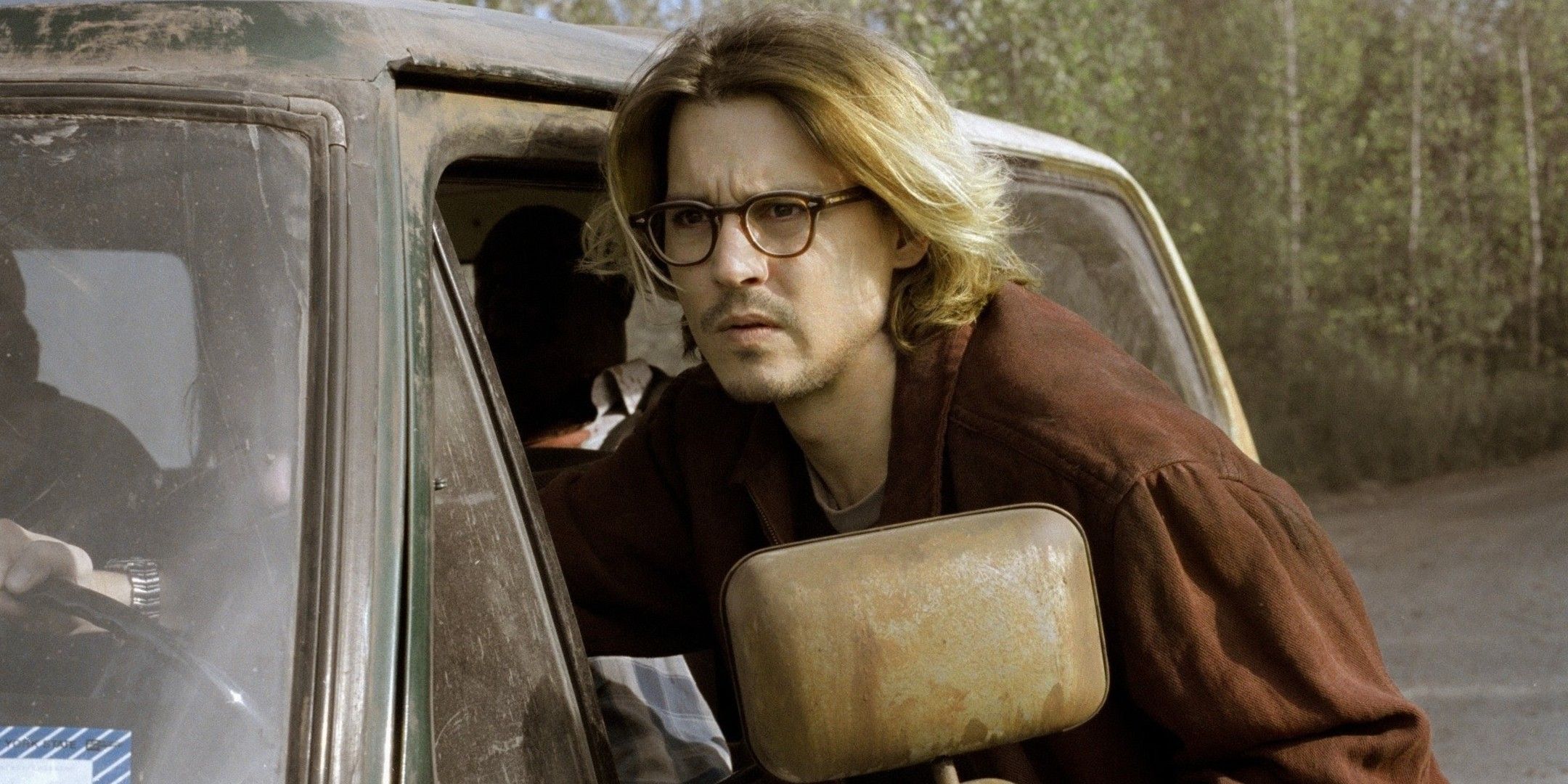 Johnny Depp napoveduje vlogo 'Mr. Hydea' in se vrača v ospredje, medtem ko je njegov edini film Stephena Kinga razočaral