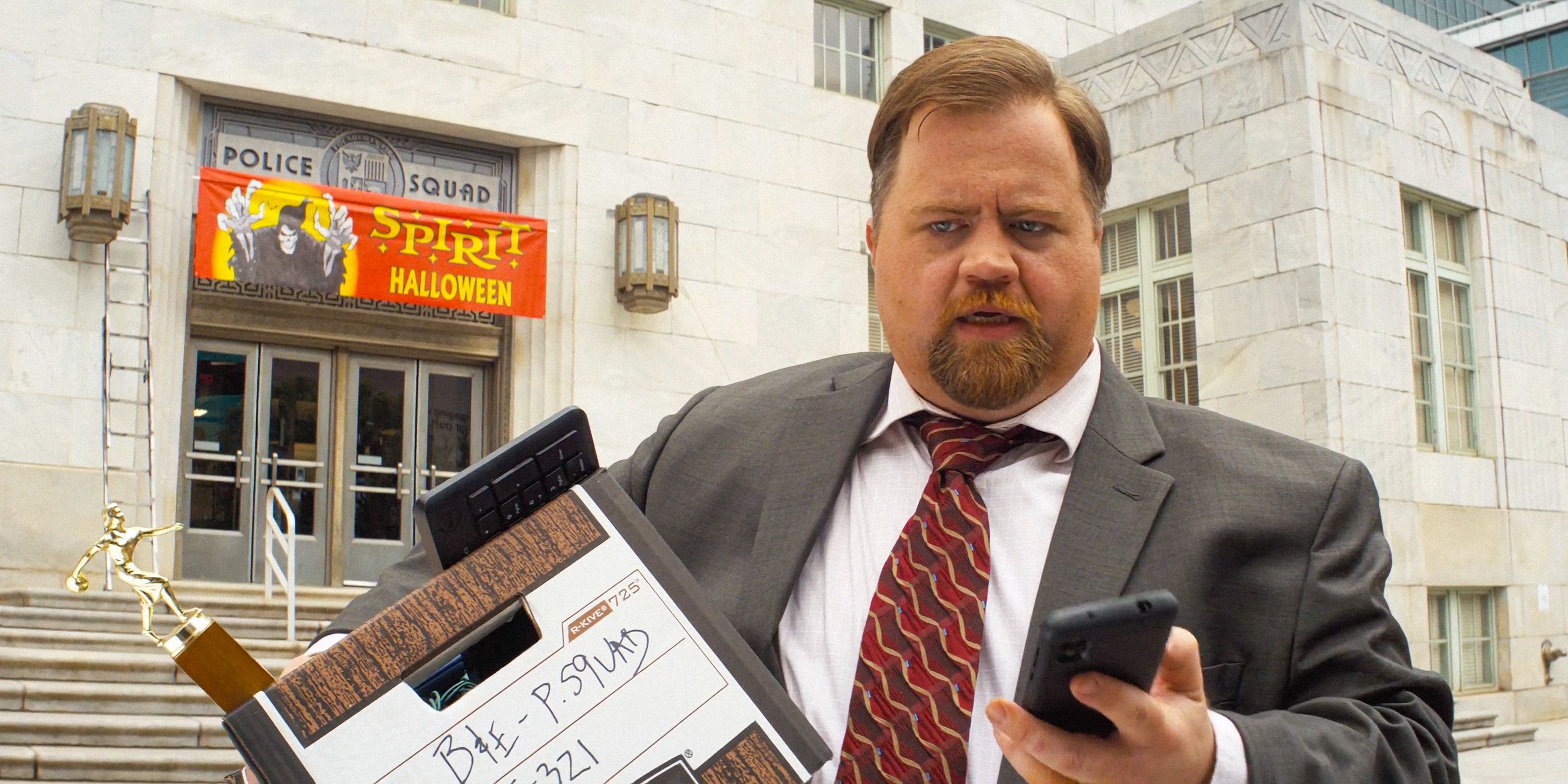 The Naked Gun's 10 Funniest Moments